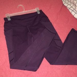 Victoria’s Secret sport tights